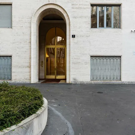 Manzoni Clc Apartament *